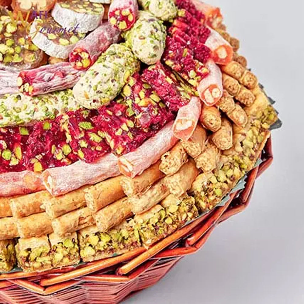 Eid Al Fitr - Basket of Mix Baklava and Turkish Delight